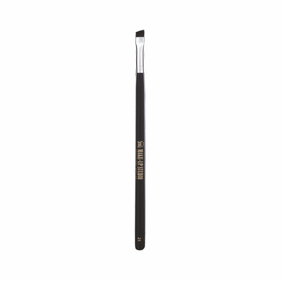 Make-Up Brush Pro Range No. 21