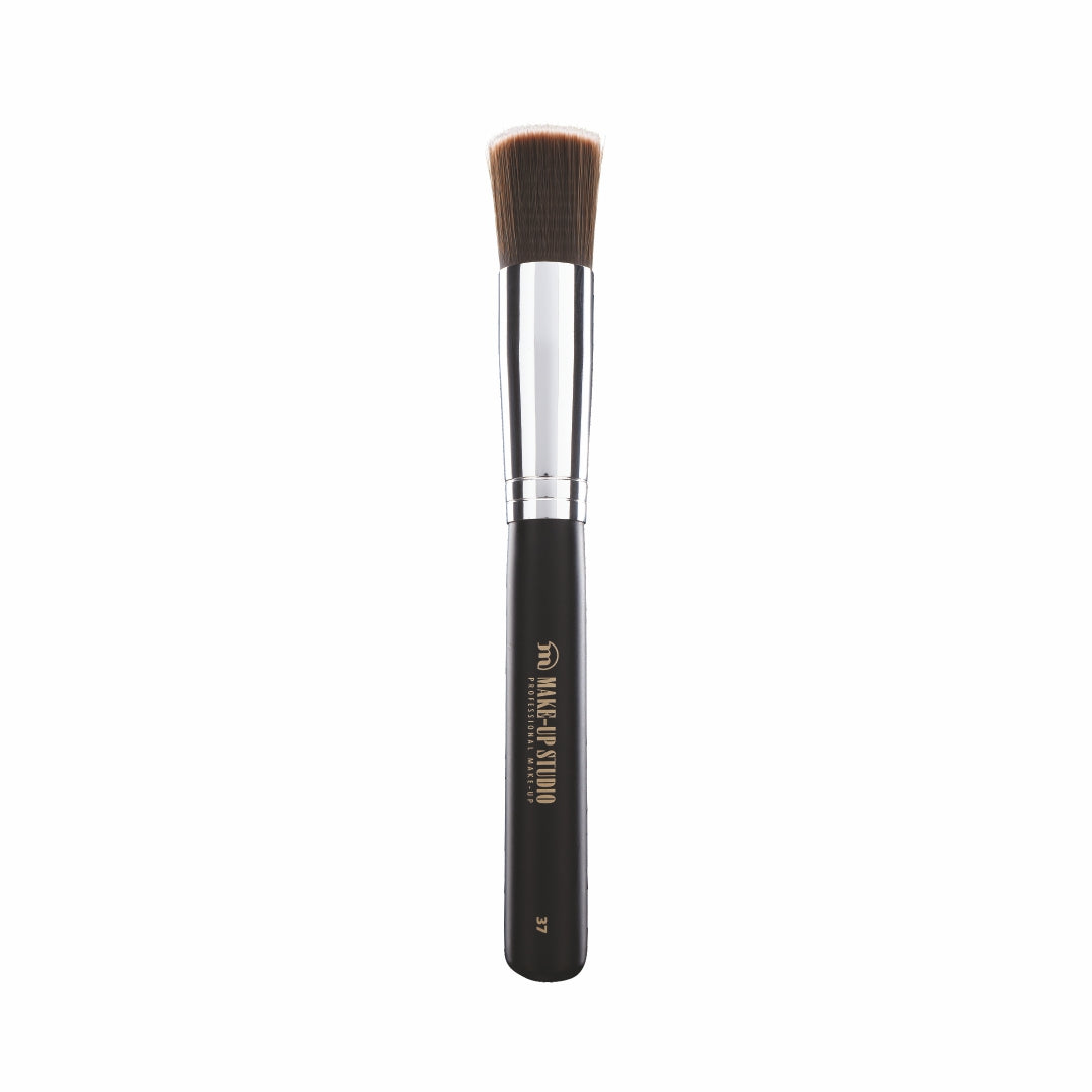 Make-Up Brush Pro Range No. 37