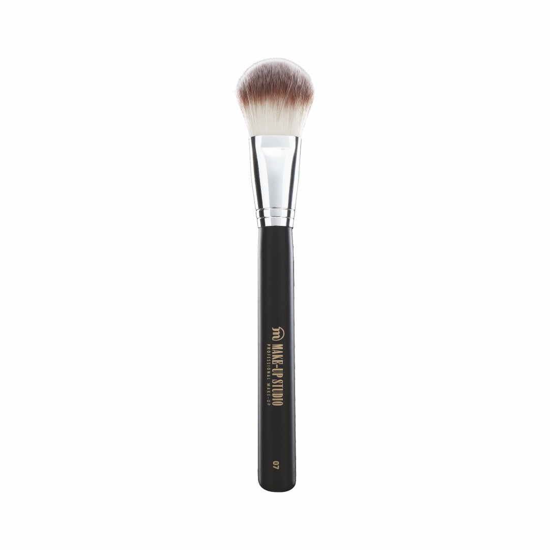 Make-Up Brush Pro Range No. 7