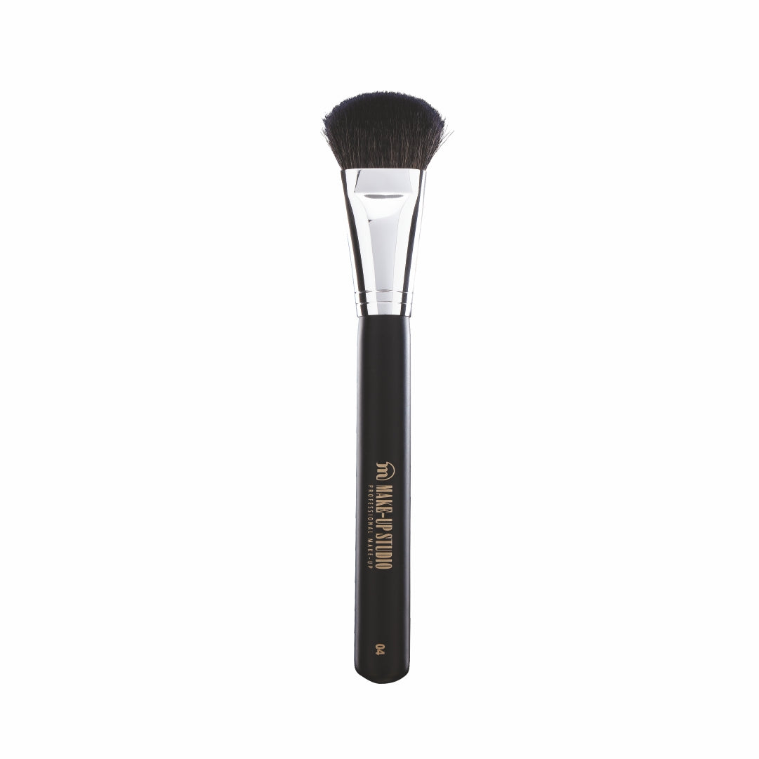 Make-Up Brush Pro Range No. 4